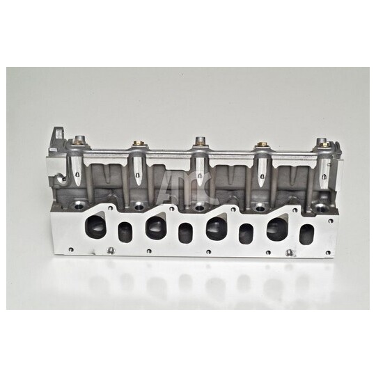 908569 - Cylinder Head 