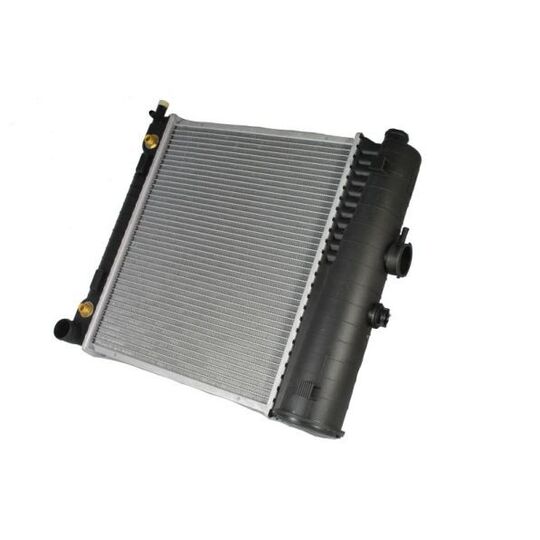 D7M007TT - Radiator, engine cooling 