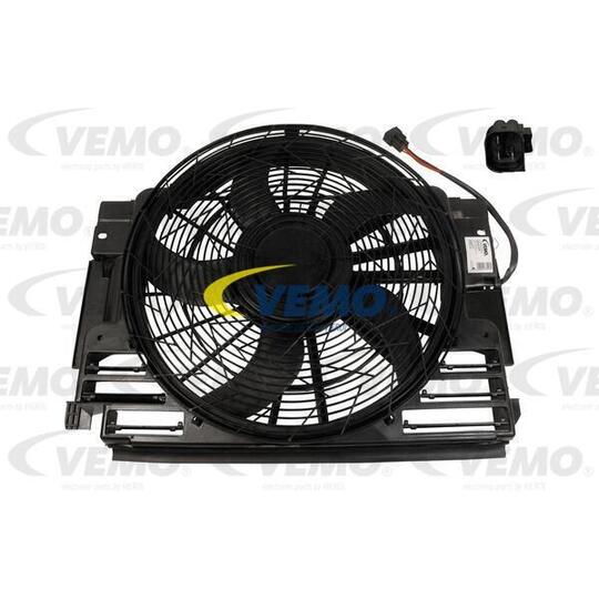 V20-02-1076 - Fan 