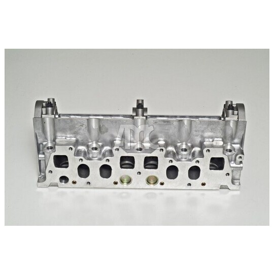 908015 - Cylinder Head 