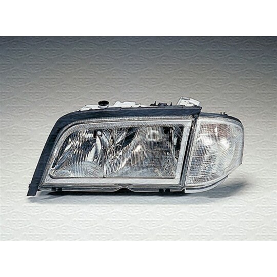 710301082203 - Headlight 