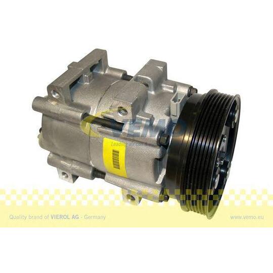 V25-15-0013 - Kompressor, klimatanläggning 