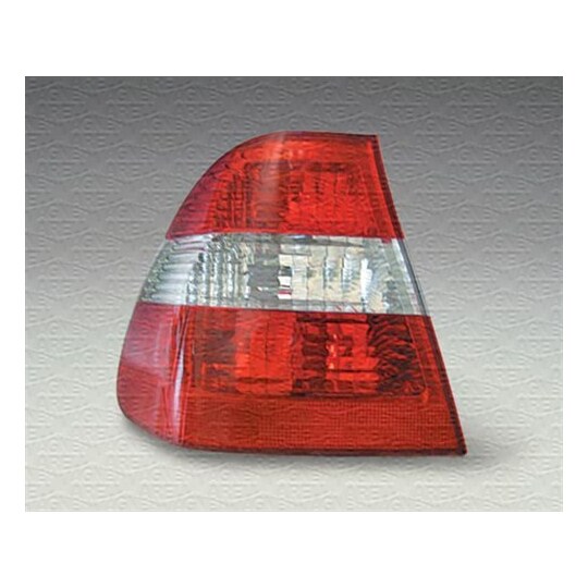 715010723303 - Combination Rearlight 