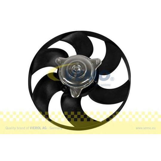 V22-01-1781 - Fan, radiator 