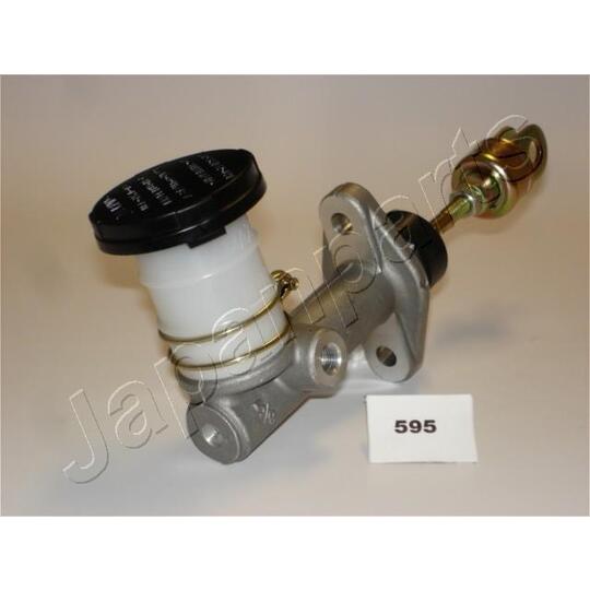 FR-595 - Master Cylinder, clutch 