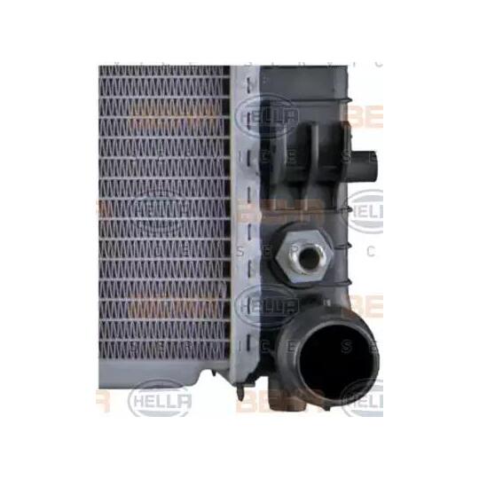 8MK 376 718-741 - Radiaator, mootorijahutus 