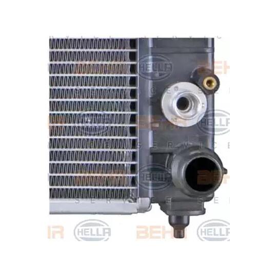 8MK 376 720-601 - Radiaator, mootorijahutus 