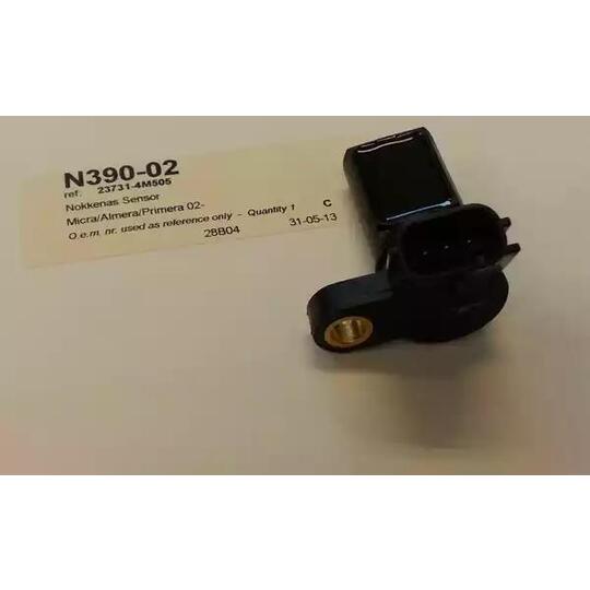 N39002 - Tunnistin, nokka-akselin ajoitus 