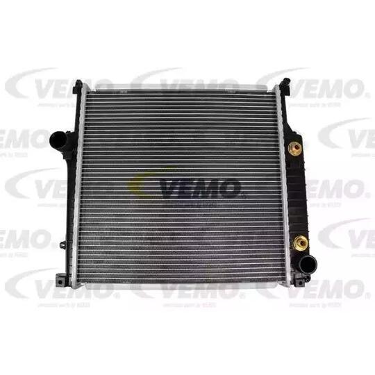 V20-60-0015 - Radiator, engine cooling 