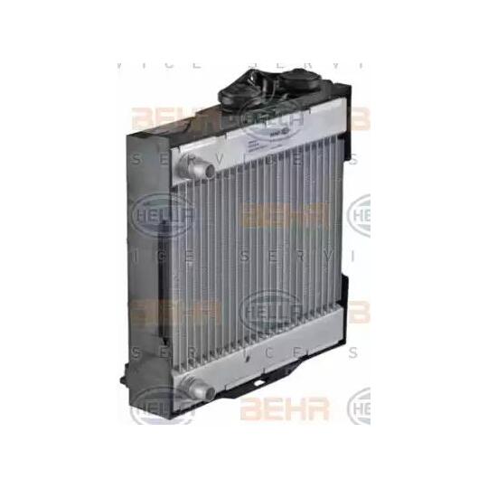 8MK376 746-511 - Radiaator, mootorijahutus 