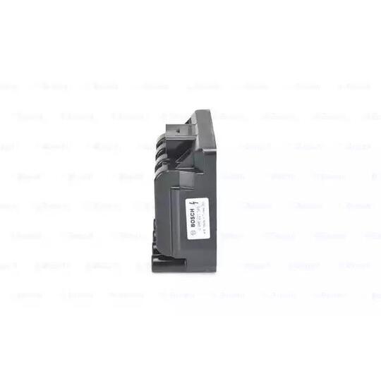 0 986 221 049 - Ignition coil 