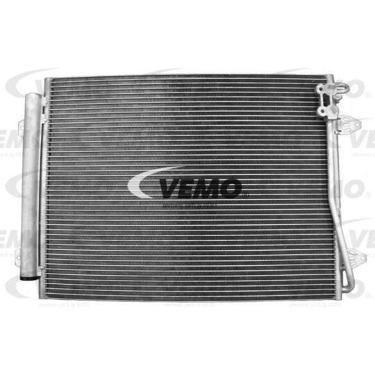 V15-62-1029 - Condenser, air conditioning 