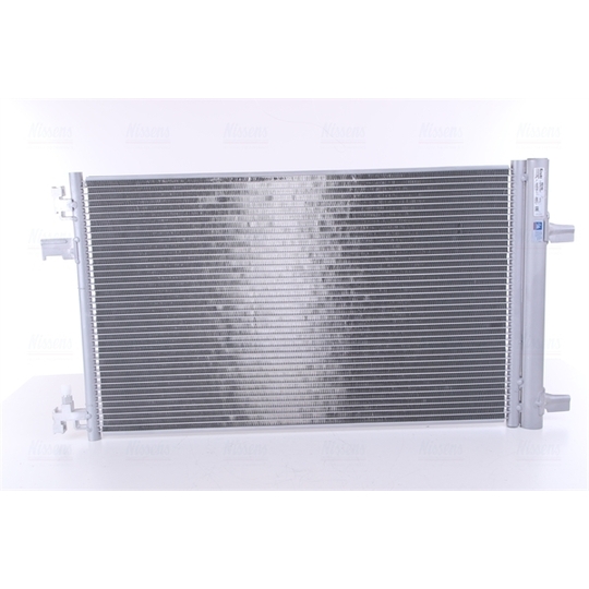 940533 - Condenser, air conditioning 