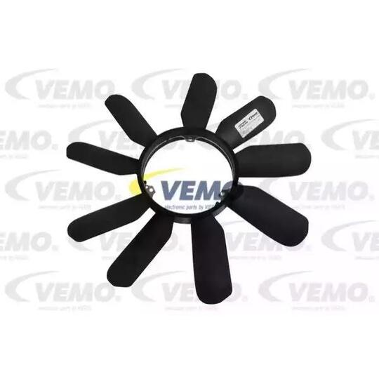V30-90-1661 - Fan Wheel, engine cooling 