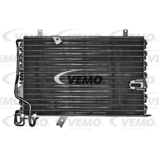 V20-62-1001 - Condenser, air conditioning 