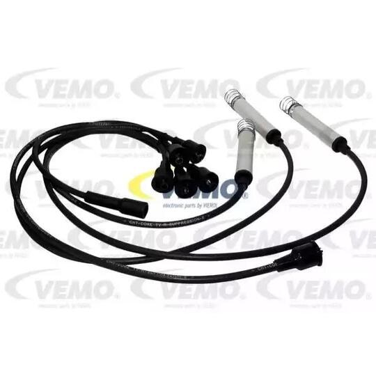 V40-70-0037 - Ignition Cable Kit 
