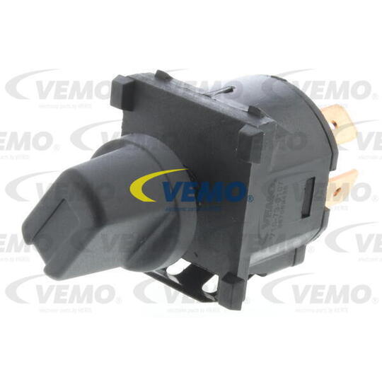 V10-73-0107 - Blower Switch, heating/ventilation 