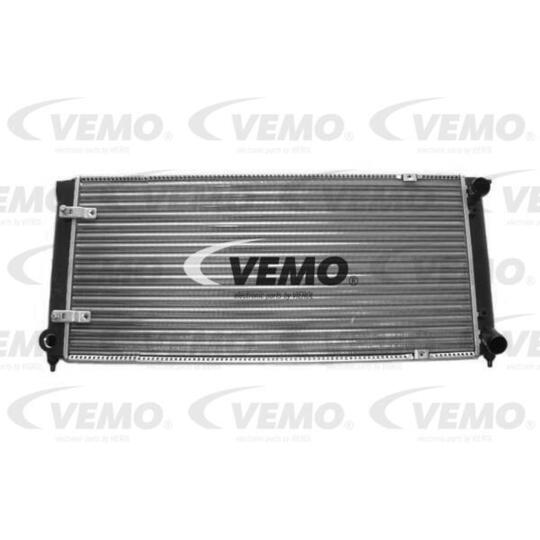V15-60-5010 - Radiator, engine cooling 