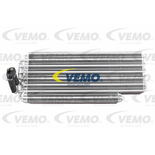 V30-65-0006 - Evaporator, air conditioning 