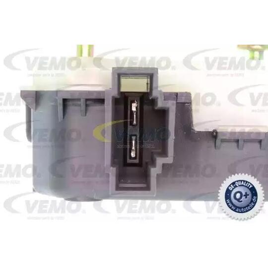V10-77-0010 - Control, central locking system 