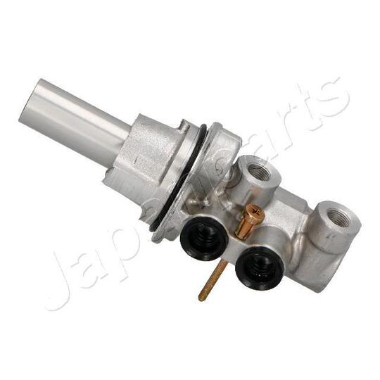 PF-826 - Brake Master Cylinder 