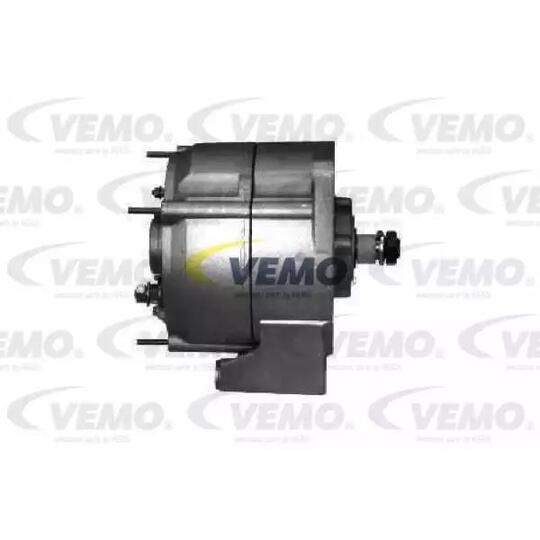 V31-13-37410 - Alternator 