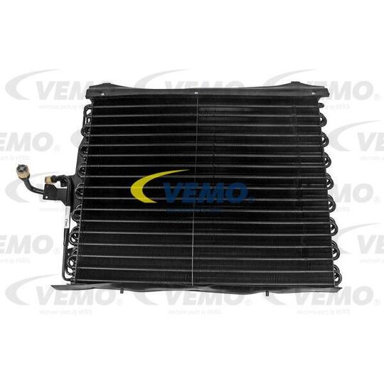 V30-62-1003 - Condenser, air conditioning 