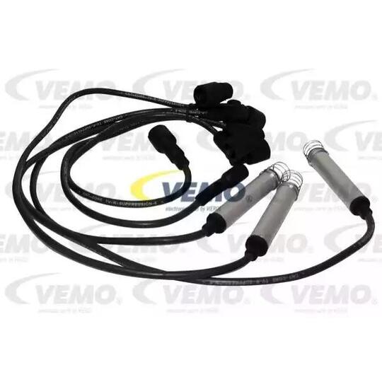 V40-70-0040 - Ignition Cable Kit 