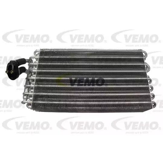 V30-65-0005 - Evaporator, air conditioning 