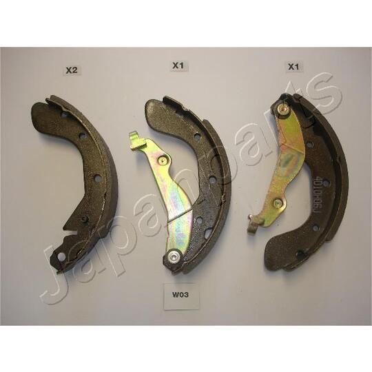 GF-W03AF - Brake Shoe Set 