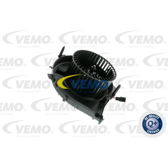 V40-03-1123 - Sähkömoottori, sisätilanpuhallin 