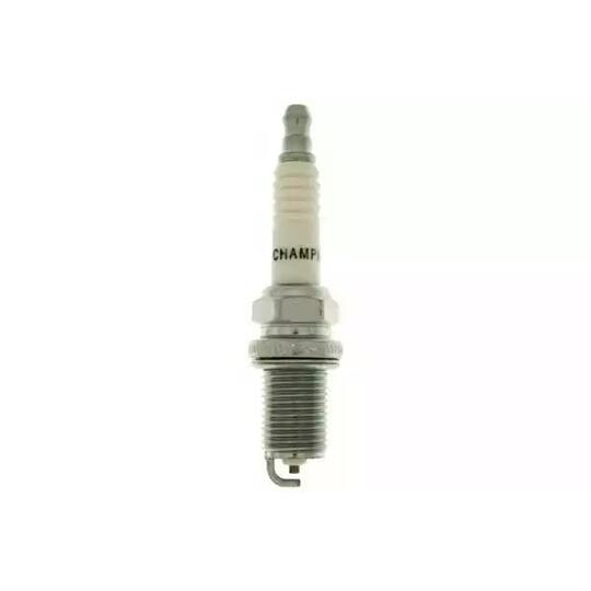 OE062/T10 - Spark Plug 