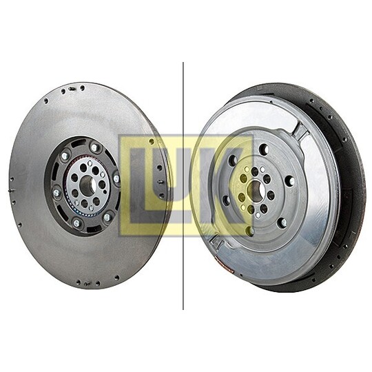 415 0733 10 - Flywheel 