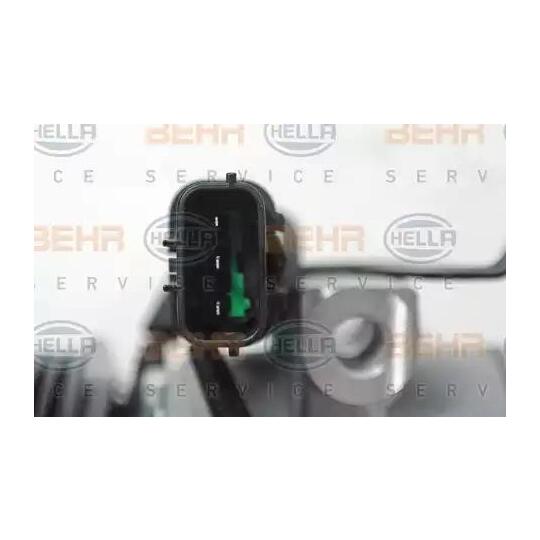 8FK 351 106-381 - Compressor, air conditioning 