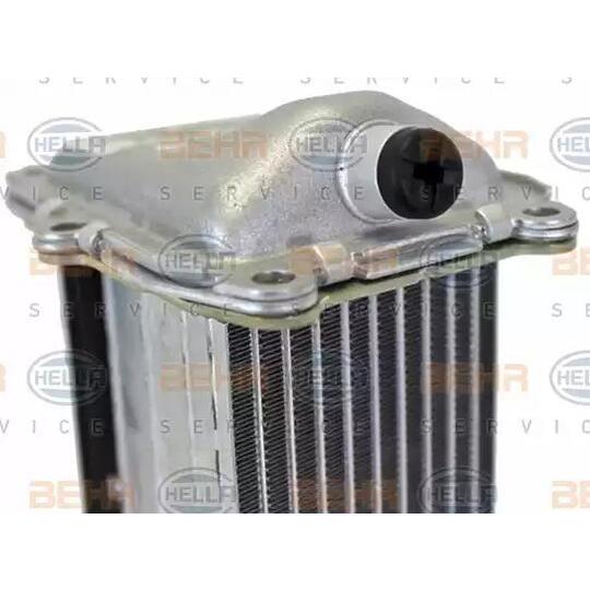 8ML 376 701-291 - Kompressoriõhu radiaator 