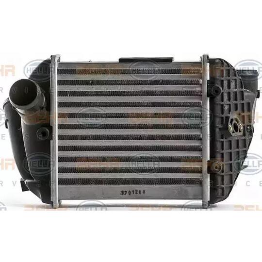 8ML 376 900-361 - Intercooler, charger 