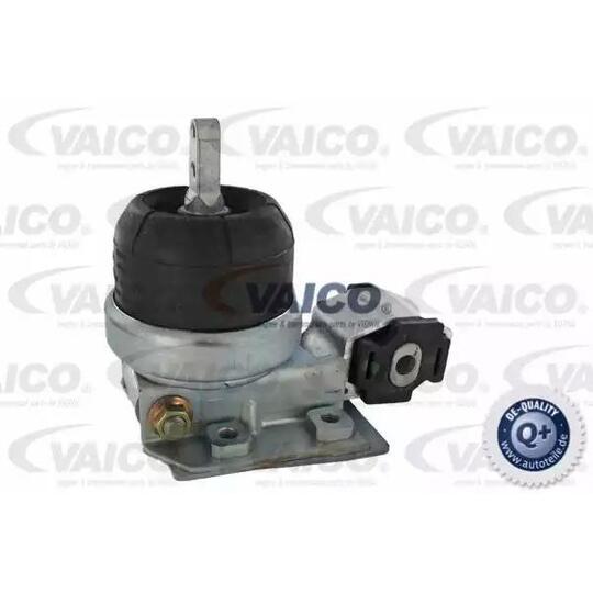 V10-0973 - Engine Mounting 