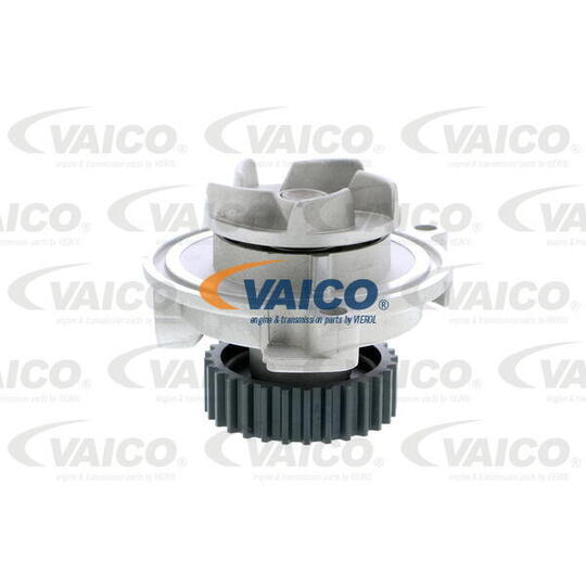 V10-50028 - Water pump 