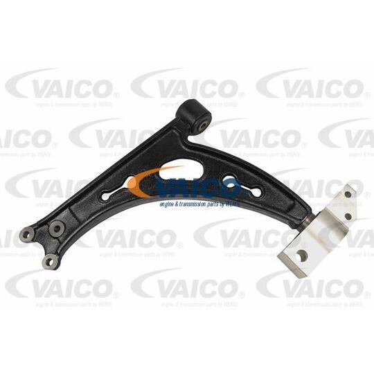 V10-7238 - Track Control Arm 