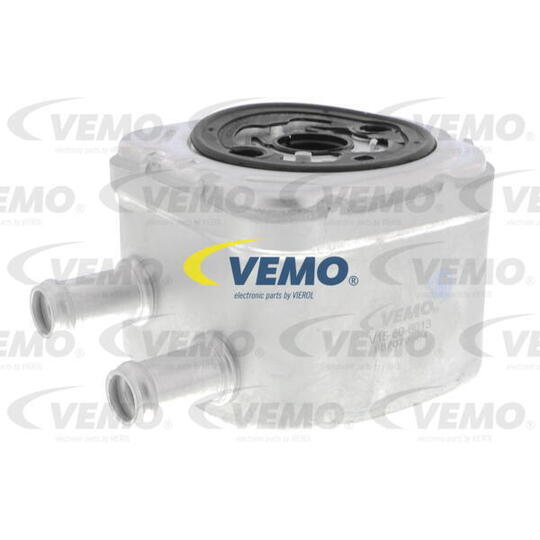 V15-60-6013 - Oil Cooler, engine oil 