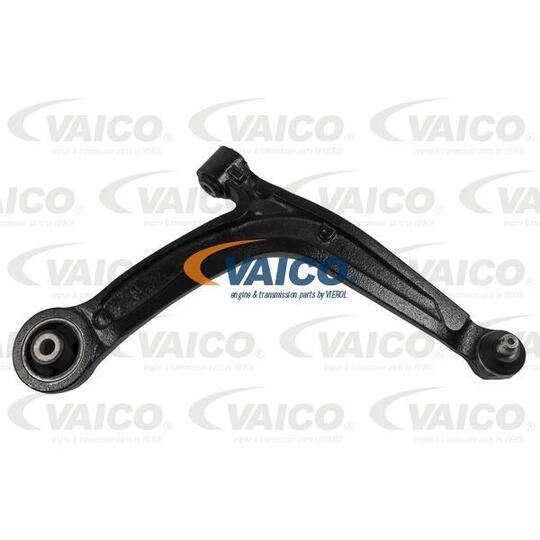 V24-0332 - Track Control Arm 