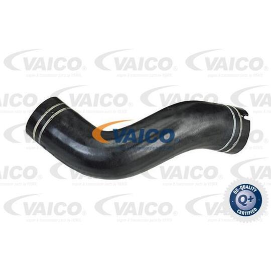 V24-0695 - Charger Intake Hose 