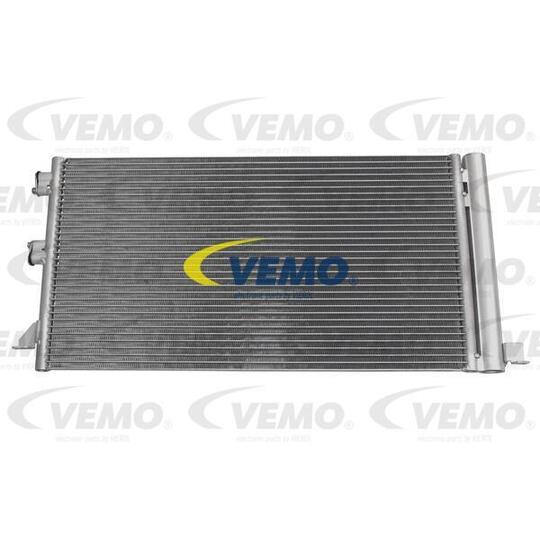 V24-62-0012 - Condenser, air conditioning 