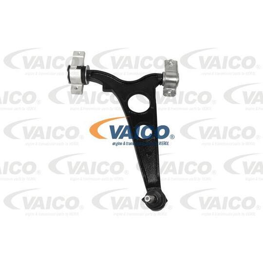 V24-7134 - Track Control Arm 