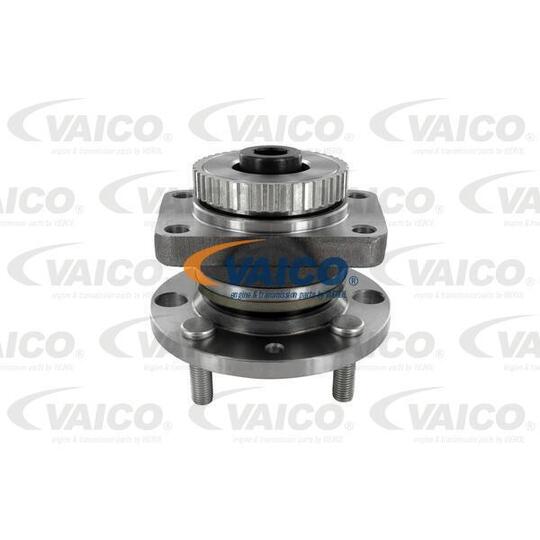 V25-0159 - Wheel hub 