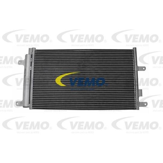 V27-62-0001 - Condenser, air conditioning 