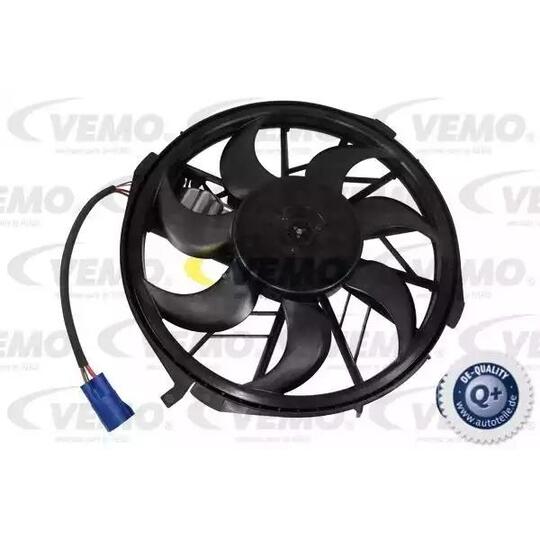 V30-01-0015 - Fan, radiator 