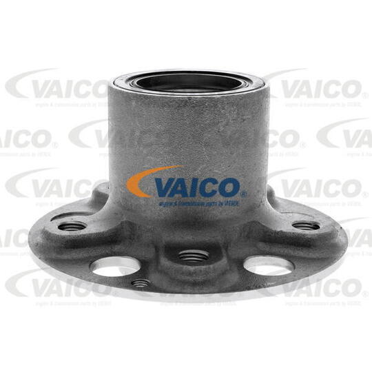 V30-2485 - Wheel hub 