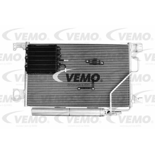 V30-62-1045 - Condenser, air conditioning 