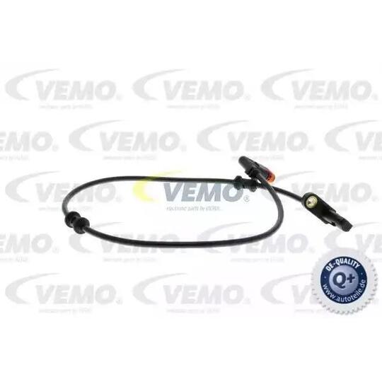 V30-72-0212 - Sensor, wheel speed 